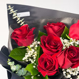 Romantic 6 Fresh Roses Bouquet