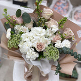 Champagne - Designer's Choice Fresh Bouquet