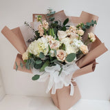 roses, bouquet, luxury flower, flower, lover, Vancouver flower, Vancouver flower shop, champagne rose, champagne bouquet